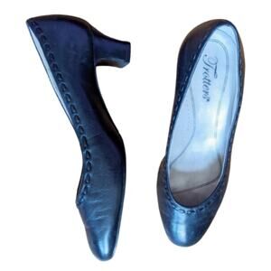Trotters Black Leather Pumps, Wide Fit Heels, Office, Comfort Heels